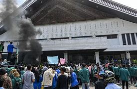 Demo Mahasiswa Aceh Tolak Rohingya